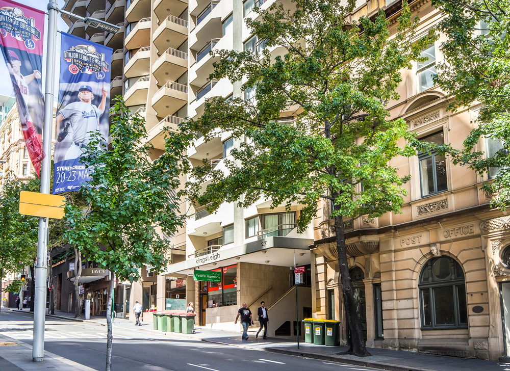 Metro Apartments on King + Sydney, King St + view