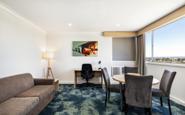 Metro Hotel Perth Executive One Bedroom Apartment