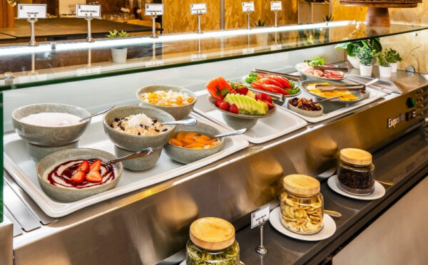Metro Hotel Perth Red Bill Kitchen & Bar Breakfast