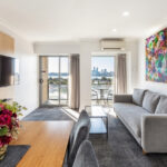 Metro Hotel Perth Spa Suite