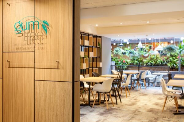 Metro Aspire Hotel, Sydney Gumtree Restaurant & Bar