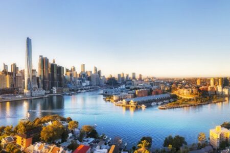 Early Bird Hot Deal - Metro Apartments on Darling Harbour
