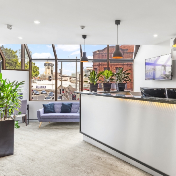 1. Metro Apartments Darling Harbour Reception (1)