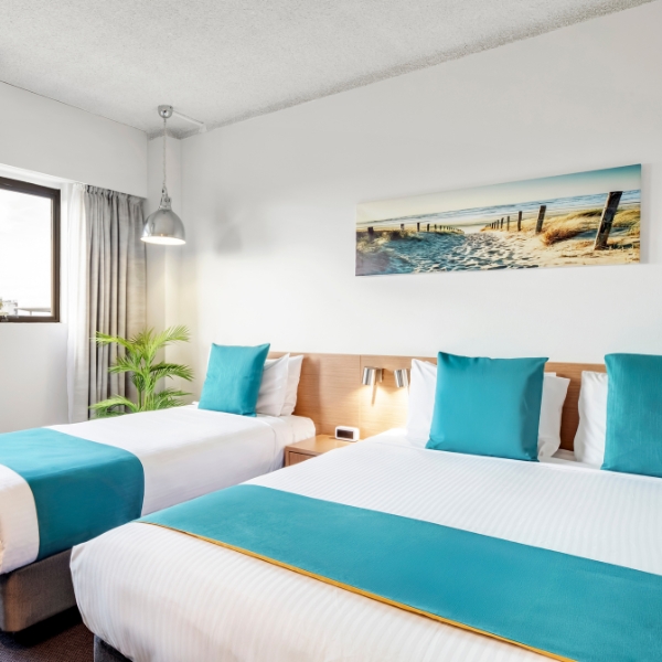 MHM_Balcony_Room1 (2)