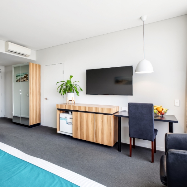 MHM_Superior_Twin_Room1 (4)