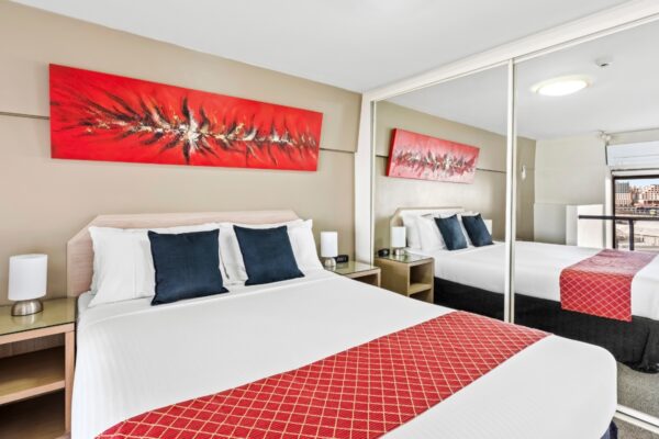 Metro Apartments on Darling Harbour - Bedroom