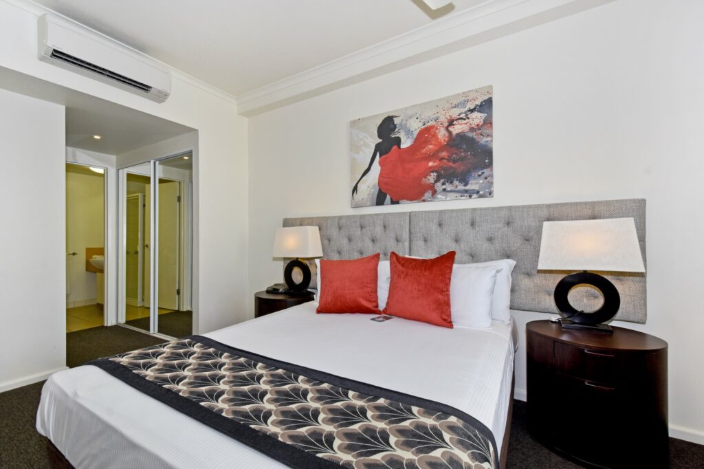 Metro Advance Apartments & Hotel Darwin 2 BR Bedroom