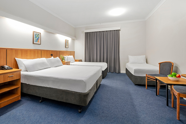 Metro Hotel Perth Coty Family Room