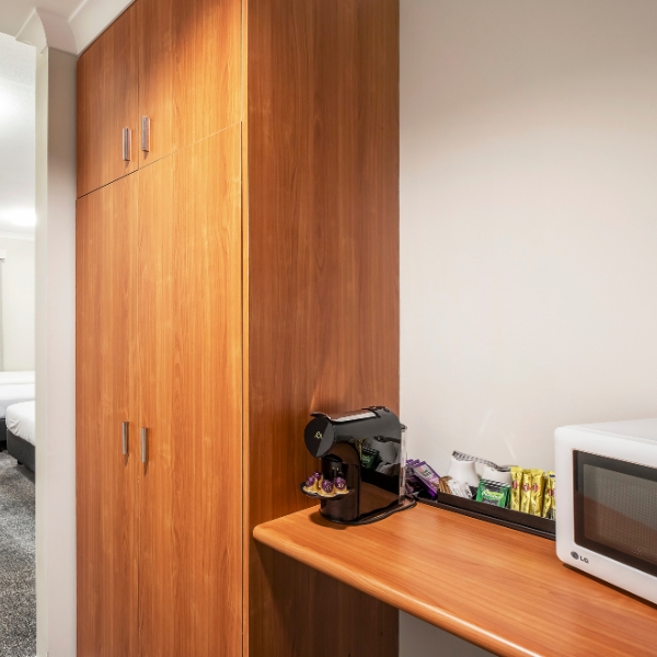 Metro Hotel Perth City - Standard Family Room
