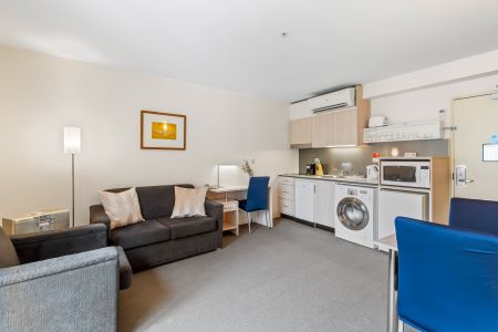 Polished 1-Bed by Casino, Dining & Shopping