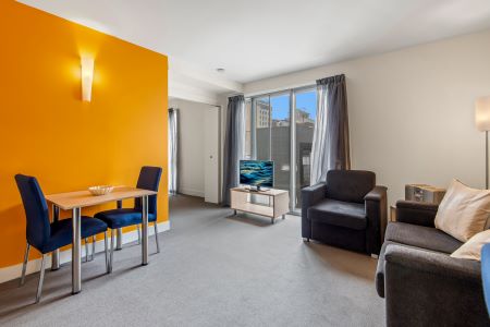 Central Melbourne CBD Apartment by Crown Casino