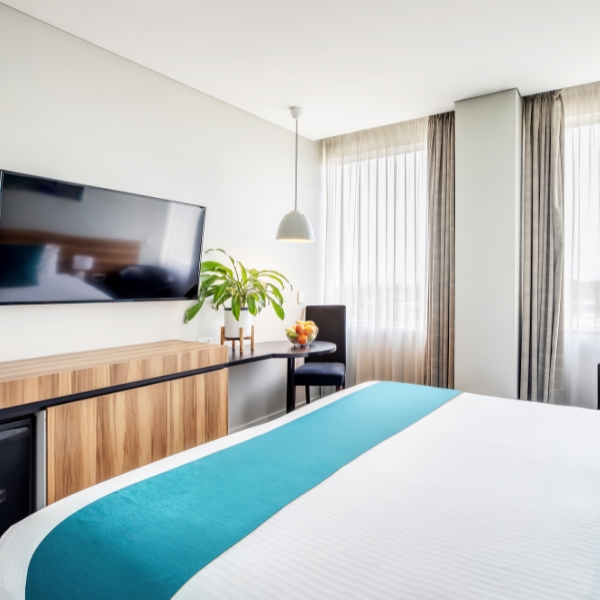 Metro Hotel Miranda Oceans to Outback RFDS