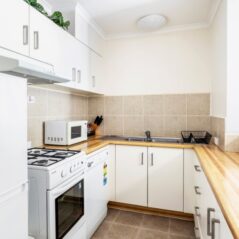 Metro Apartments On King Kitchen